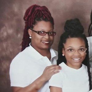 Meet your Posher, Dolores